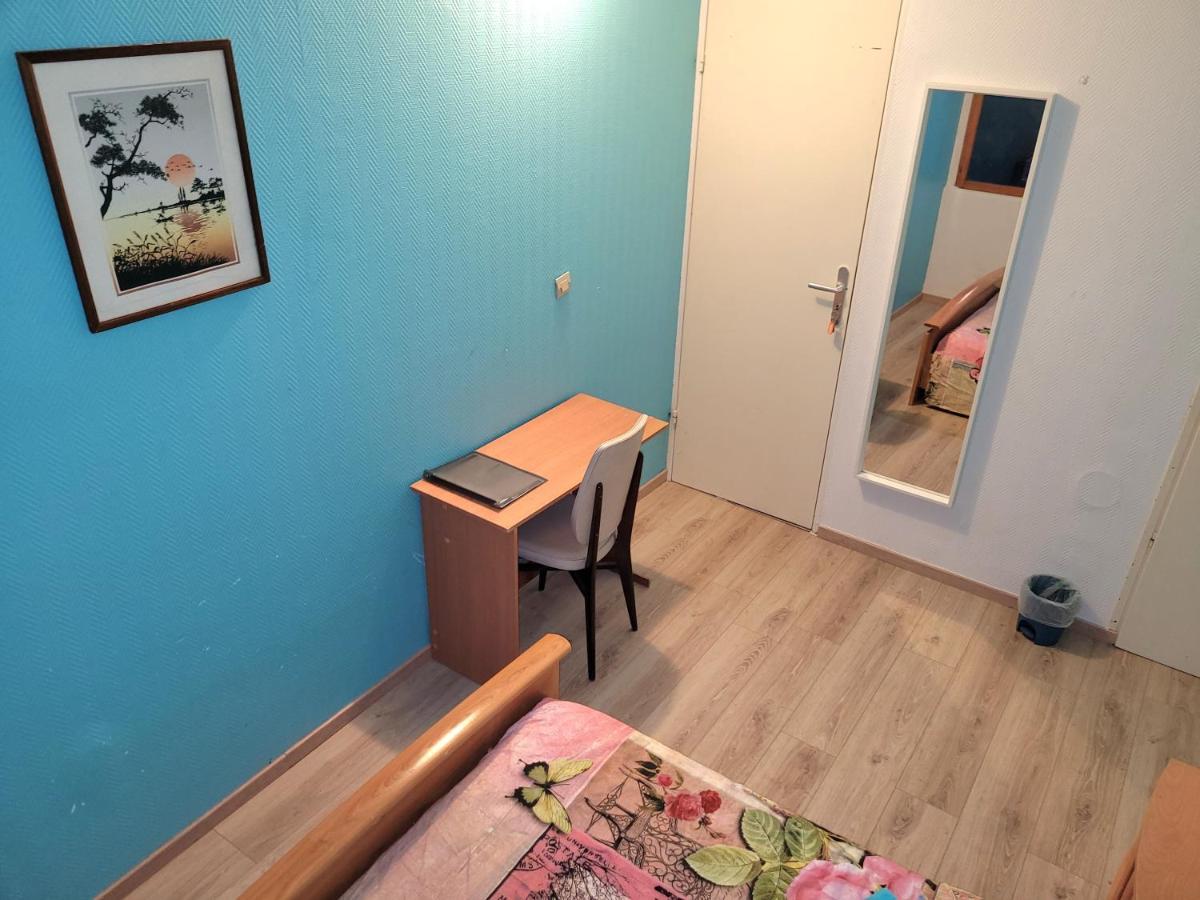 Chambre Privee, Proche Aeroport Paris-Orly Athis-Mons Luaran gambar